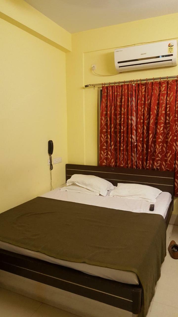 Capital O Kabita Guest House Near Acropolis Mall Kalkutta Exterior foto